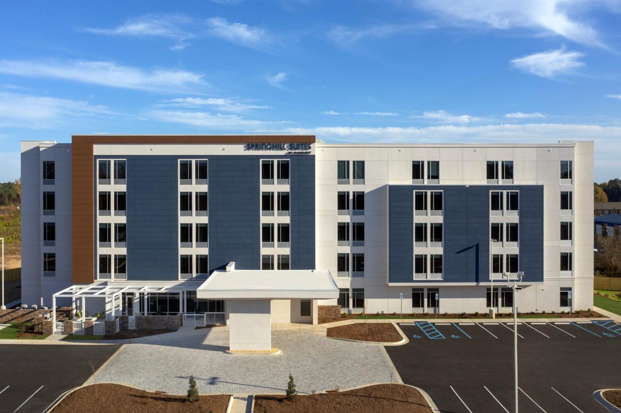 Springhill Suites By Marriott Fayetteville I-95 エクステリア 写真